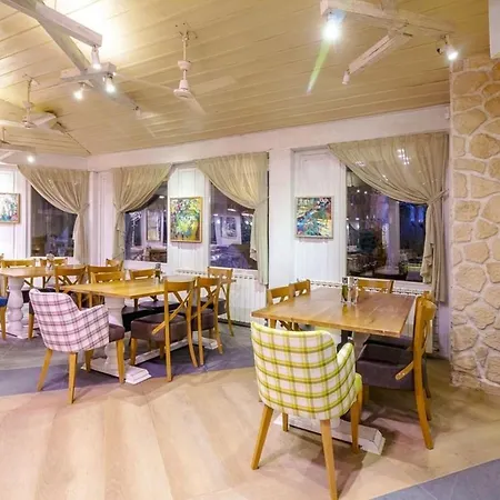 Appartement 1br With A Designated Workspace, Free Street Parking And Free Gym Pass Plovdiv