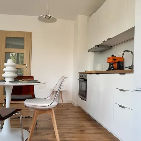 شقة 1br Near Mall With Workspace By Flat Manаger بلوفديف