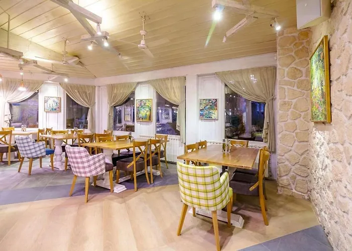 Apartment 1br With A Designated Workspace, Free Street Parking And Free Gym Pass Plovdiv